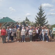 Мастер-класс на Пластовском пленэре в Прислонихе состоялся для туристов из Ульяновска